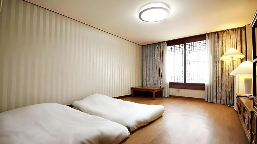 Seoul Rex Hotel 3*,