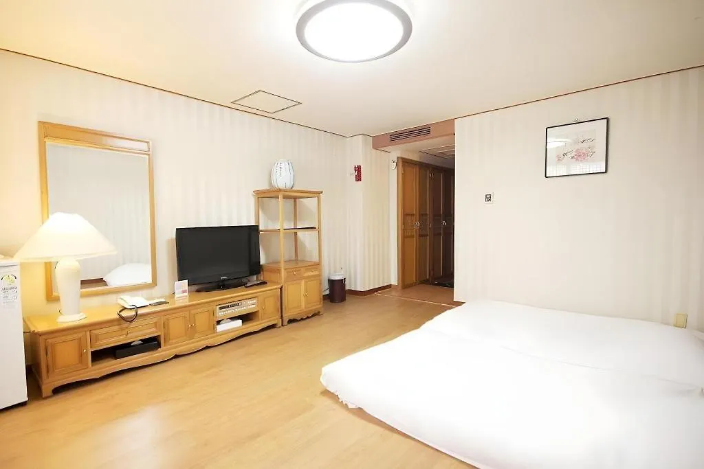 Seoul Rex Hotel 3*,